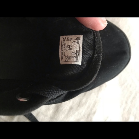 Vans shoes - Picture 3 of 4